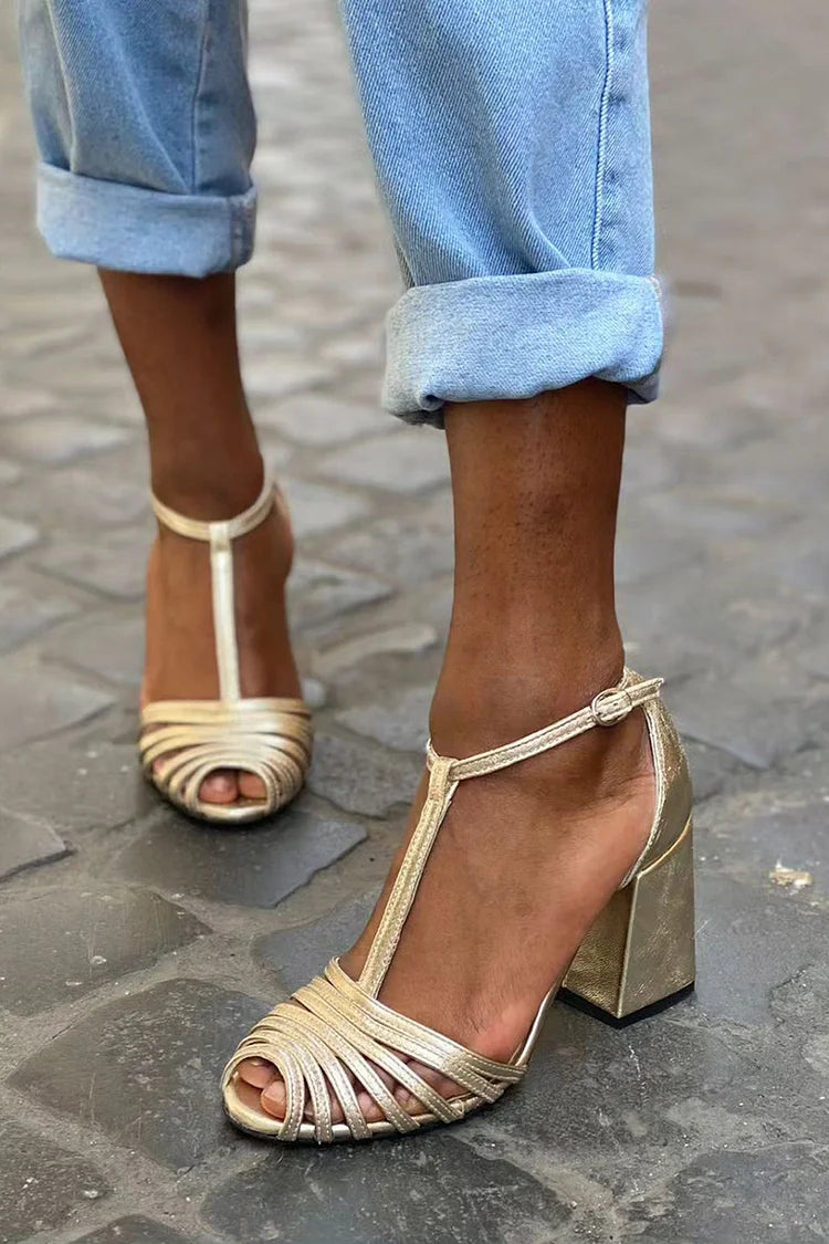 Emma – Elegantní T-strap sandály