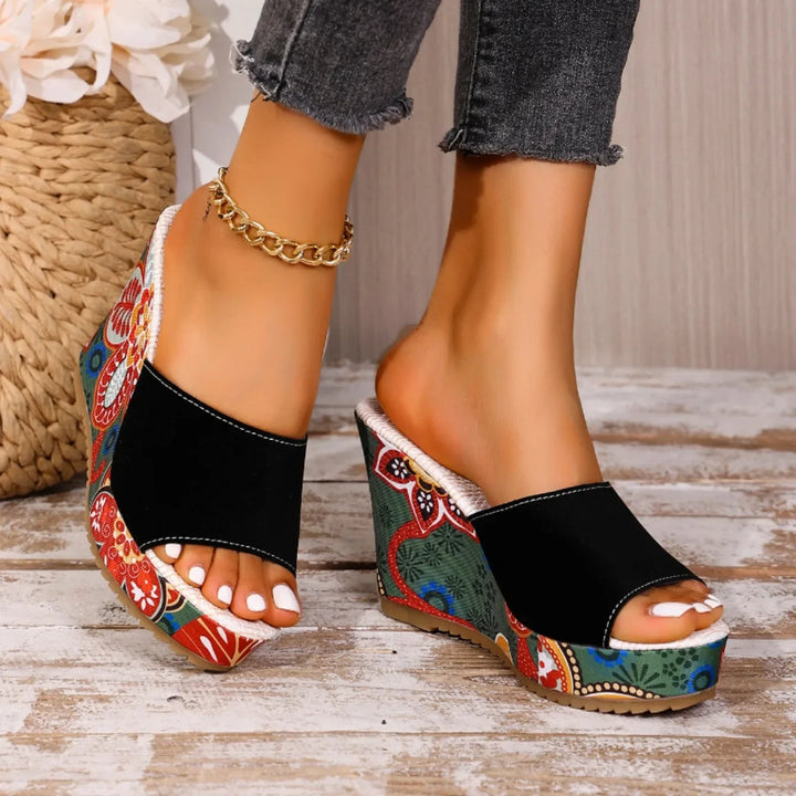 Elena | Bohém Velúr Wedge Sandál
