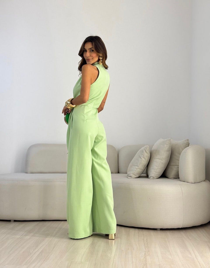 Emilia – Elegantní overall s širokými nohavicemi a výrazným pasem
