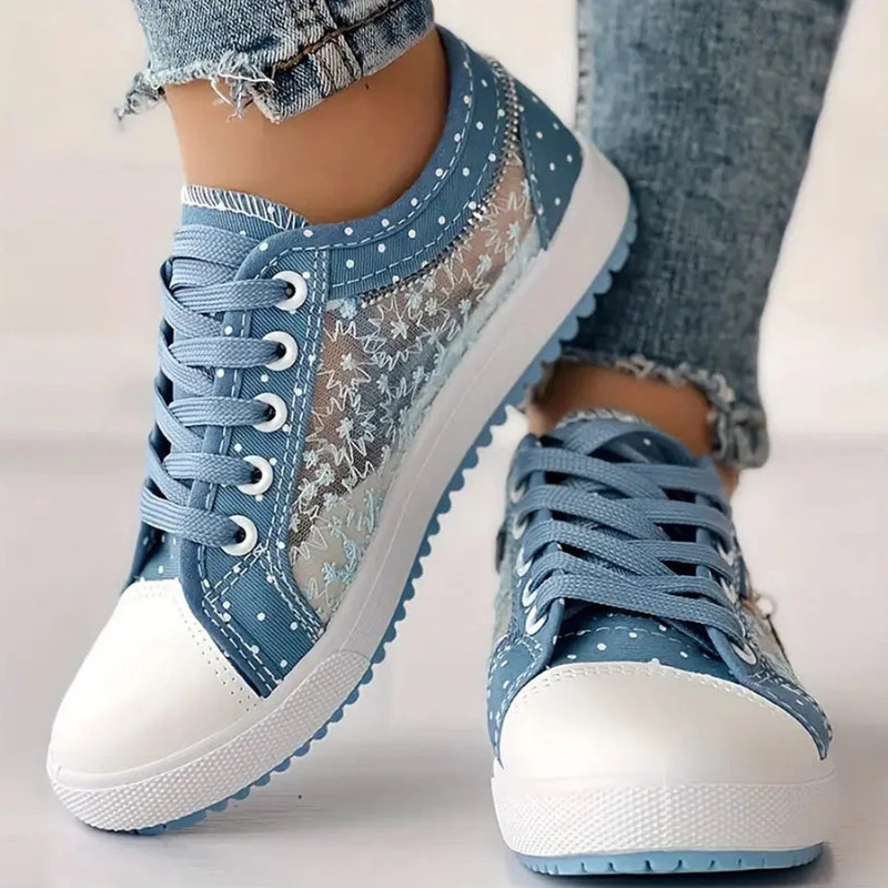 CARO | Elegantní dámský sneaker s květinovými detaily