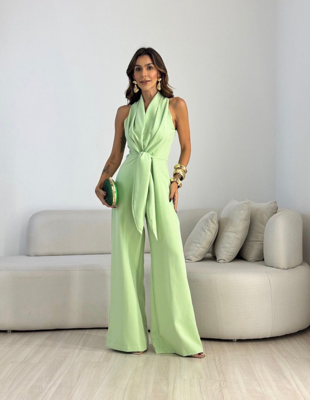 Emilia – Elegantní overall s širokými nohavicemi a výrazným pasem