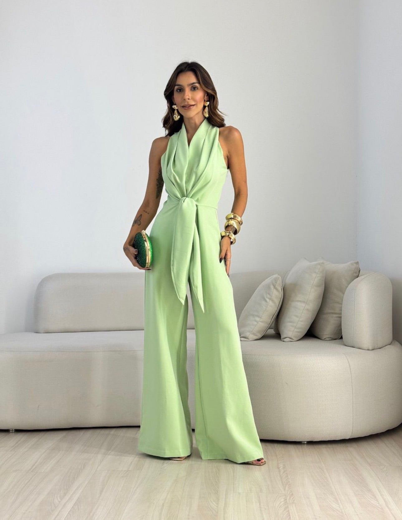 Emilia – Elegantní overall s širokými nohavicemi a výrazným pasem