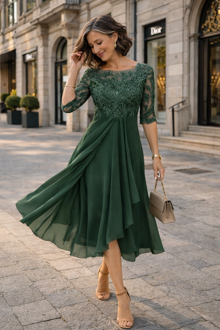 Lea – Elegantní krajková midi šaty