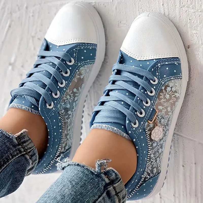 CARO | Elegantní dámský sneaker s květinovými detaily