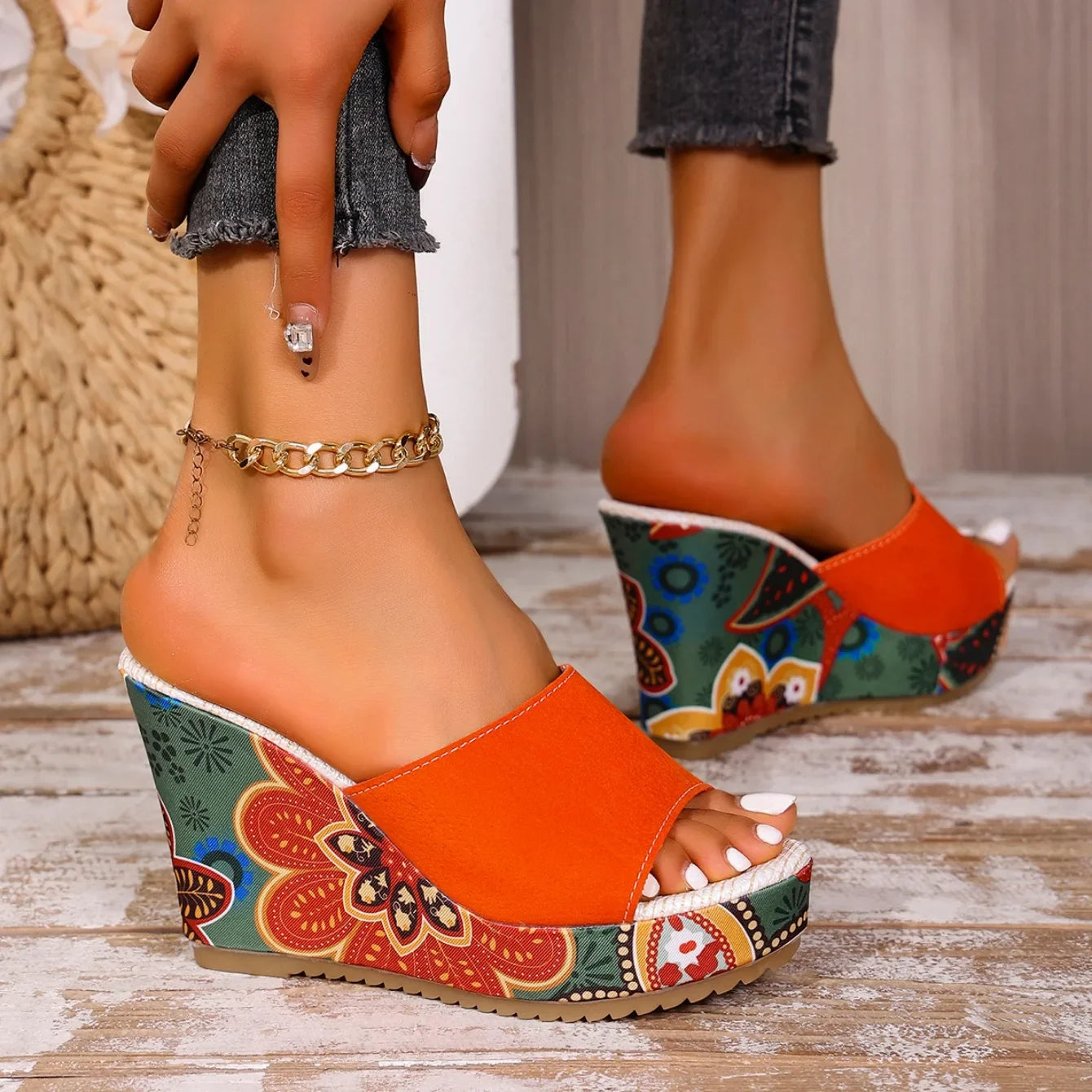 Elena | Bohemian Velúr Wedge Sandál
