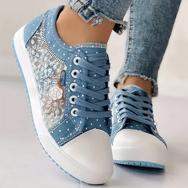 CARO | Elegantní dámský sneaker s květinovými detaily