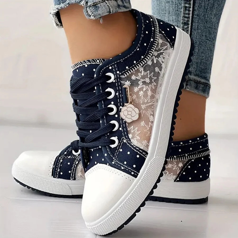 CARO | Elegantní dámský sneaker s květinovými detaily