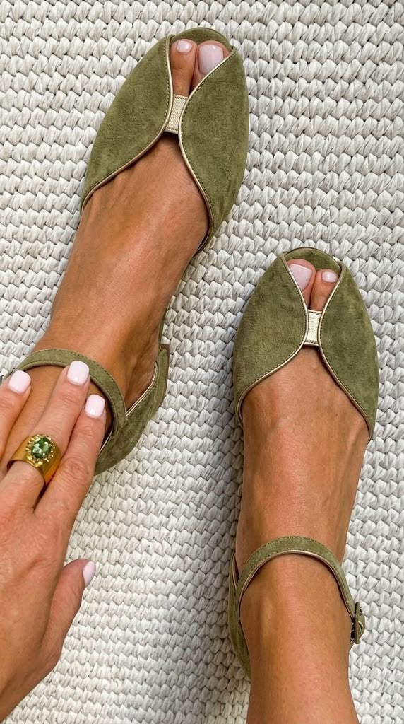 Olivia | Elegantní šalvějově zelené sandály