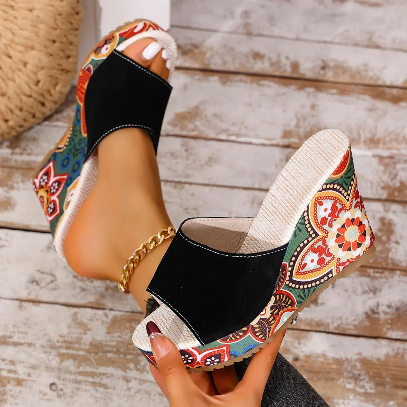 Elena | Bohemian Velúr Wedge Sandál