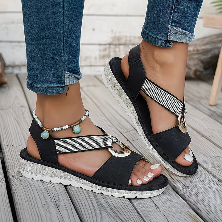 Luna | Plážové Sandály