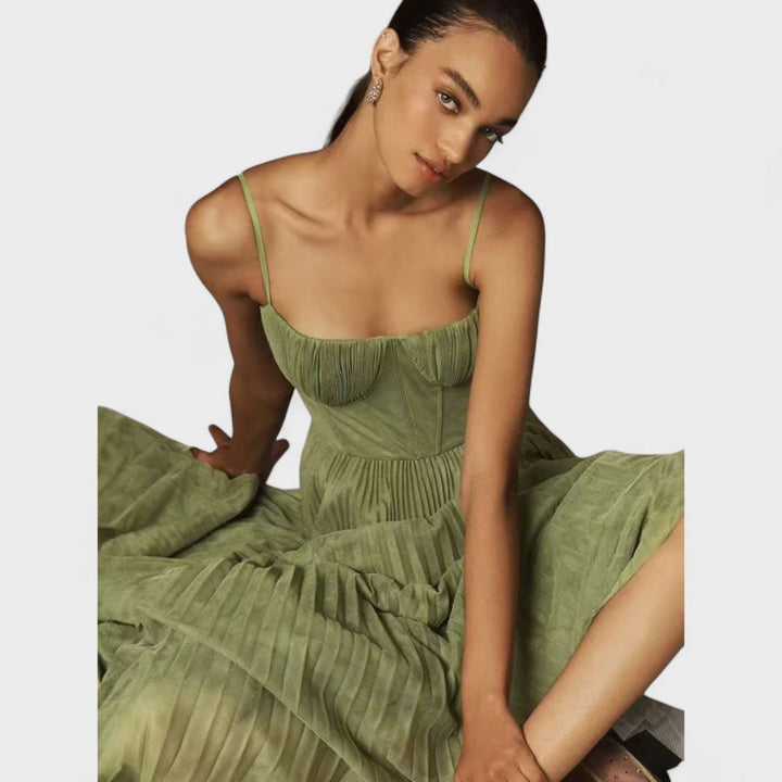 Elodie - Šaty s elegancí