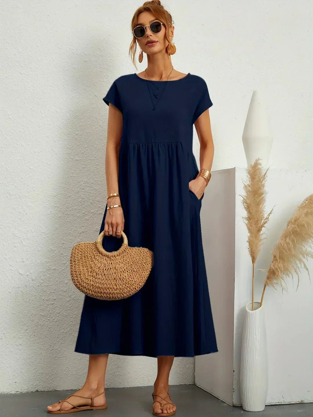 Lana | Midi šaty s elegantním střihem a nadčasovou elegancí
