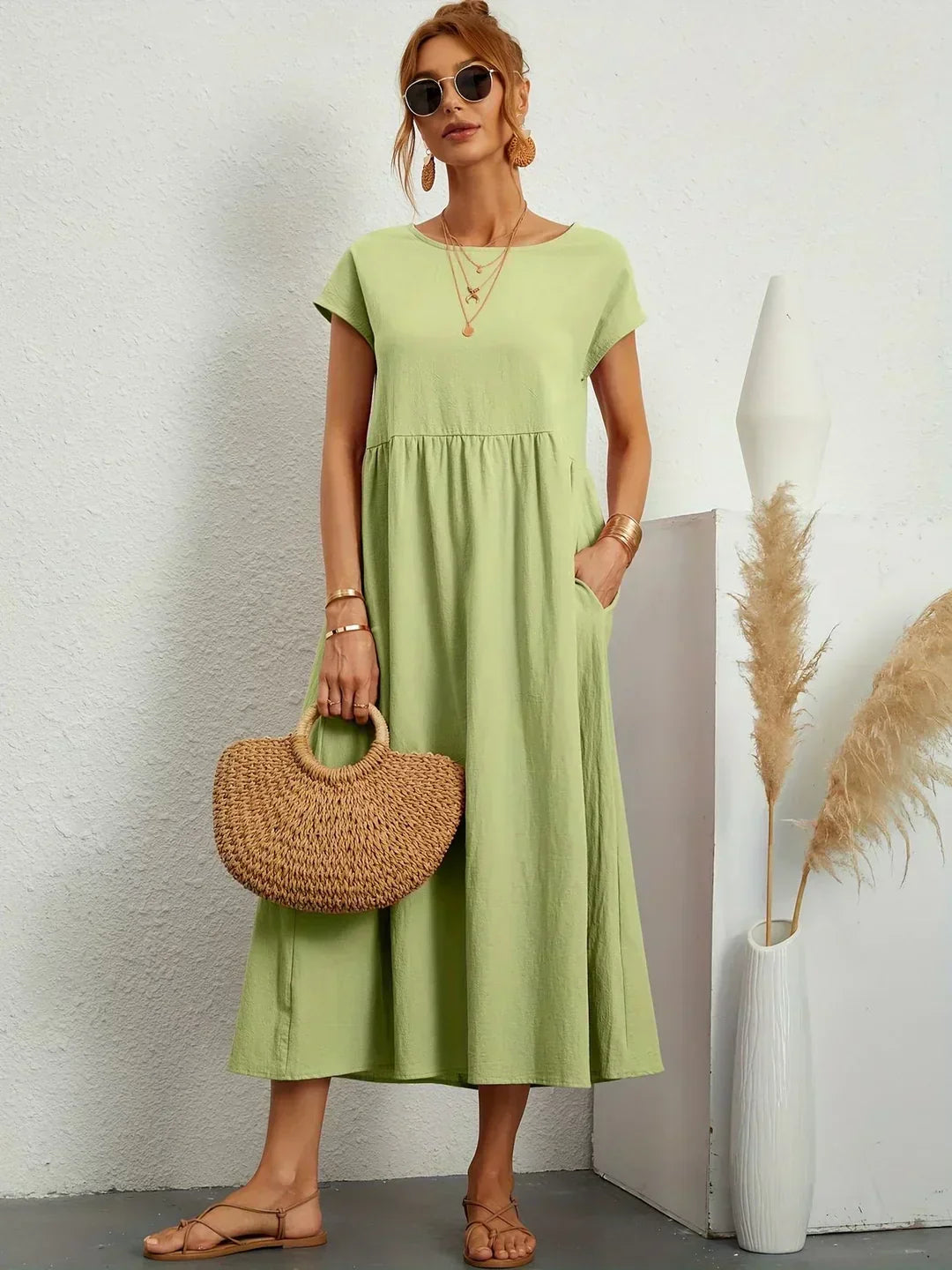 Lana | Midi šaty s elegantním střihem a nadčasovou elegancí