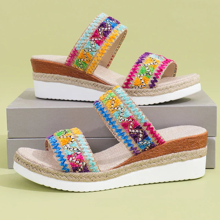 Zoe - Stylové Slip-On Sandály