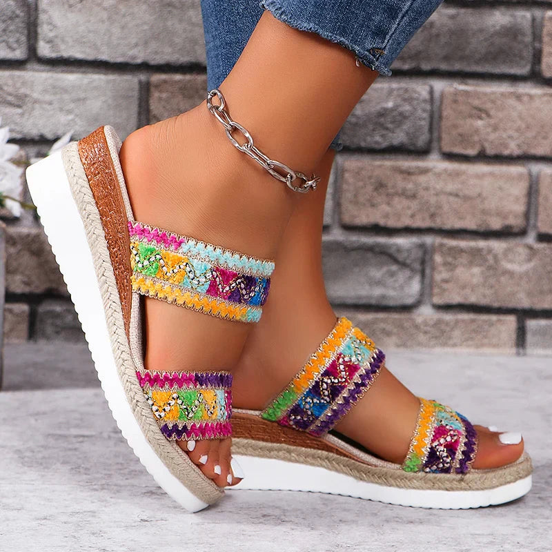 Zoe - Stylové Slip-On Sandály