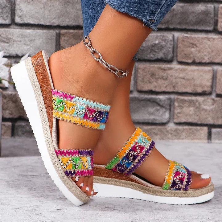 Zoe - Stylové Slip-On Sandály