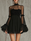 Černé Květinové Plisované Chiffon Mini Šaty s Vysokým Límcem