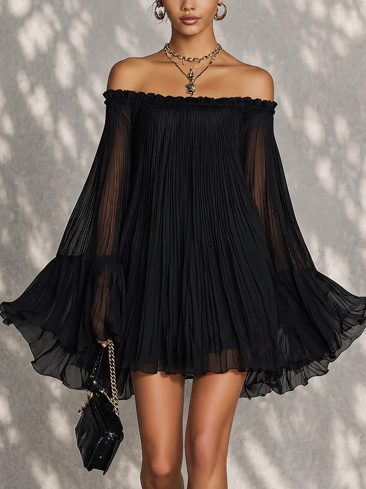 Černé Mini Šaty s Kroužkovými Rukávy a Off-shoulder Detaily